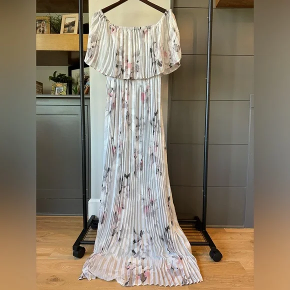 NWOT • Baltic Born • Pleated Off The Shoulder Grey Floral Dress • Small - Picture 1 of 4